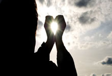 贵州恒丰对决大阪钢巴，赛场之上谁能称王？